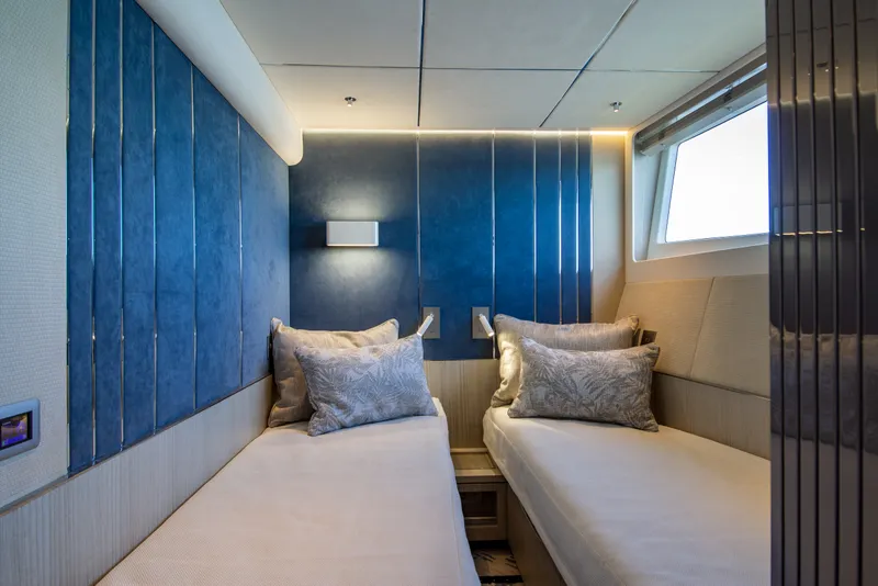 Slide: The Image of Galeon 620 FLY 2027 - 39