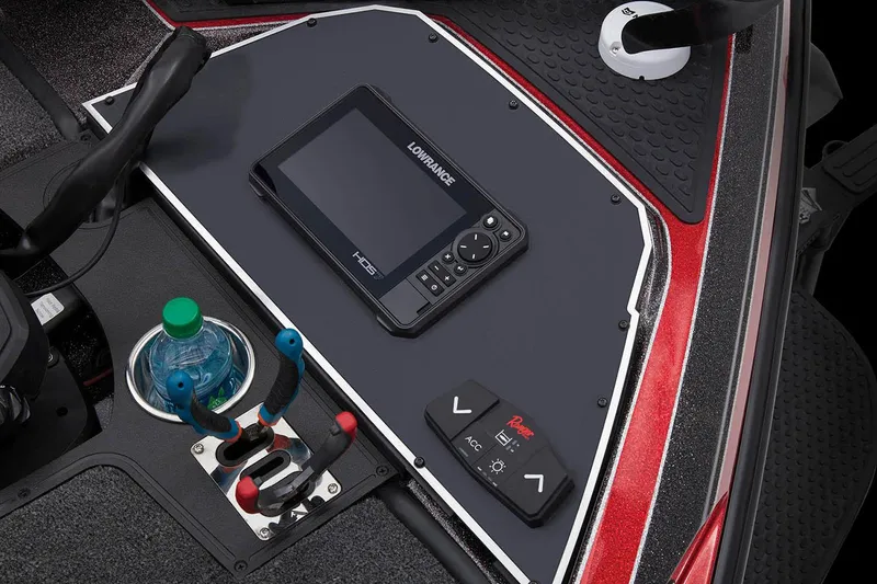 Slide: The Image of Ranger Z521R 2023 - 15