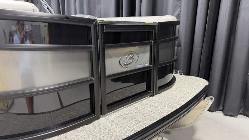 Slide: The Image of Barletta LUSSO23QCSS 2027 - 11