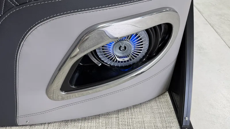 Slide: The Image of Barletta LUSSO23QCSS 2027 - 93
