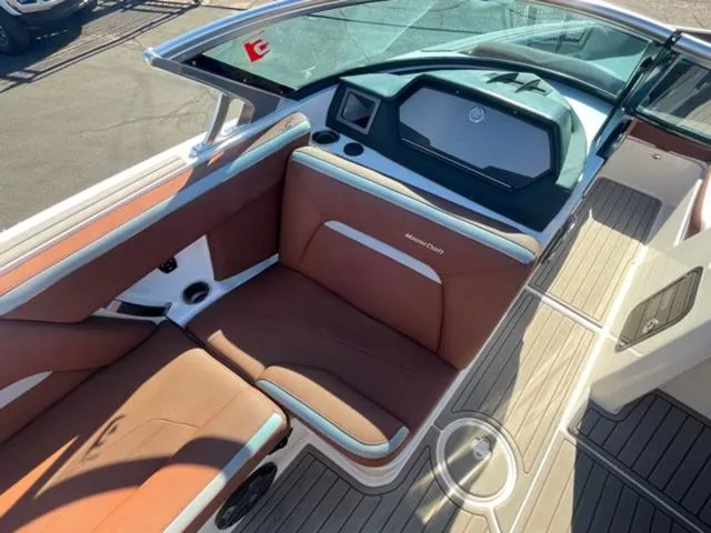 Slide: The Image of MasterCraft XStar 2021 - 12