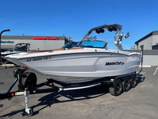 Slide: The Image of MasterCraft XStar 2021 - 2