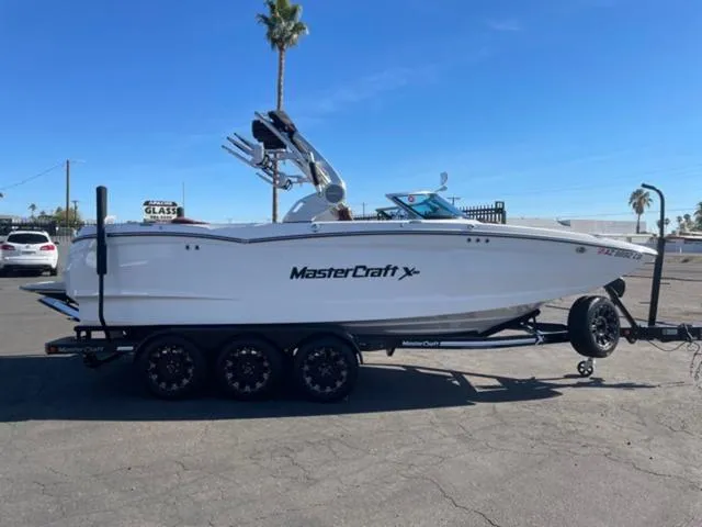Slide: The Image of MasterCraft XStar 2021 - 5