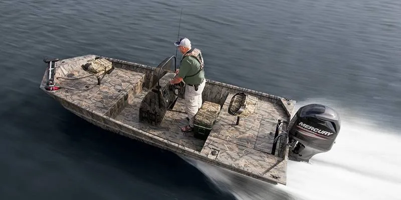 The Image of Crestliner 1860 RETRIEVER CENTER CONSOLE 2026 - 0