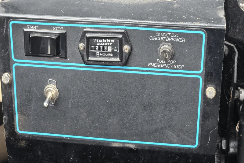 Slide: The Image of Sea Ray 350 EXPRESS BRIDGE 1992 - 12