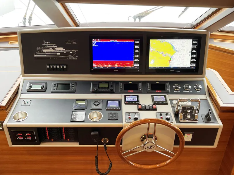 Slide: The Image of Pilothouse helm station - 15