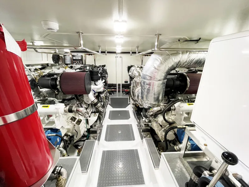 Slide: The Image of Engine room 1 - 42