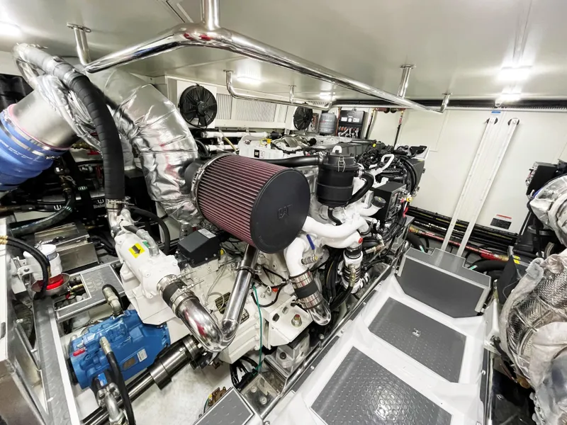 Slide: The Image of Port CAT engine - 43