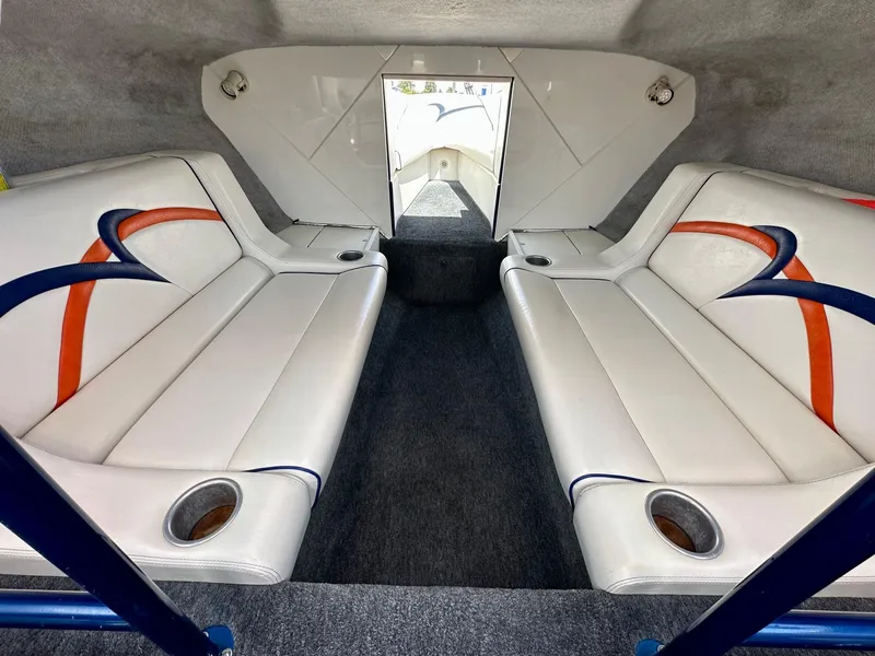 Slide: The Image of Essex Boats Tempest 2003 - 11