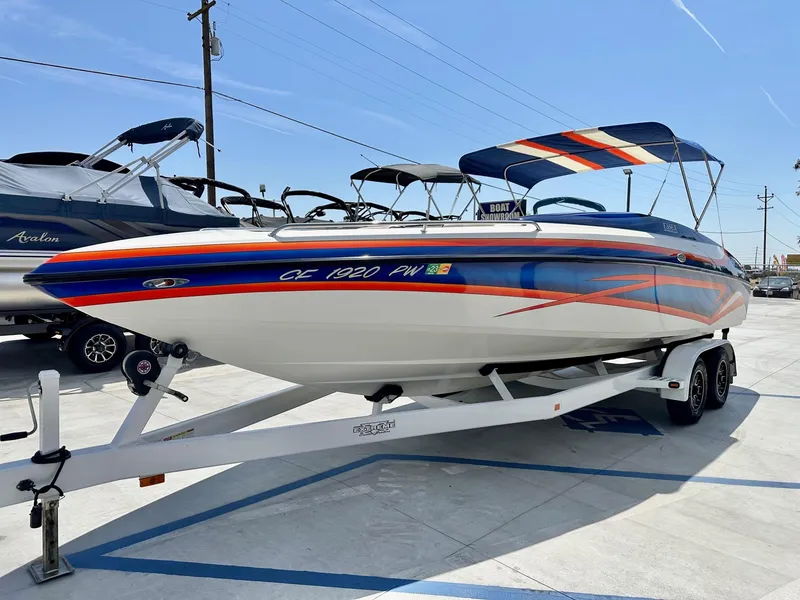 Slide: The Image of Essex Boats Tempest 2003 - 5