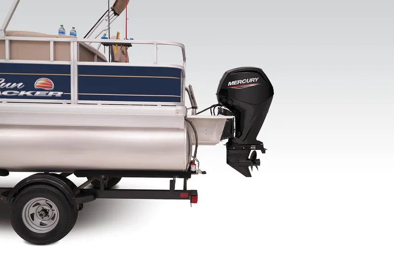 Slide: The Image of Bass Buggy 18 DLX - 41