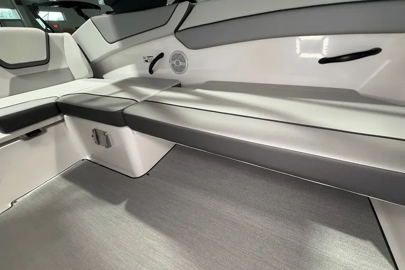 Slide: The Image of Yamaha AR220 2026 - 16