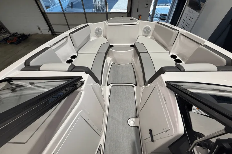 Slide: The Image of Yamaha AR220 2026 - 22