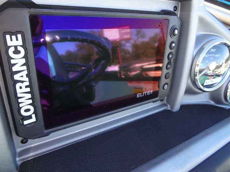 Slide: The Image of Lowrance Elite display on 2023 Berkshire 25RFX STS 3.0+ dashboard. - 29