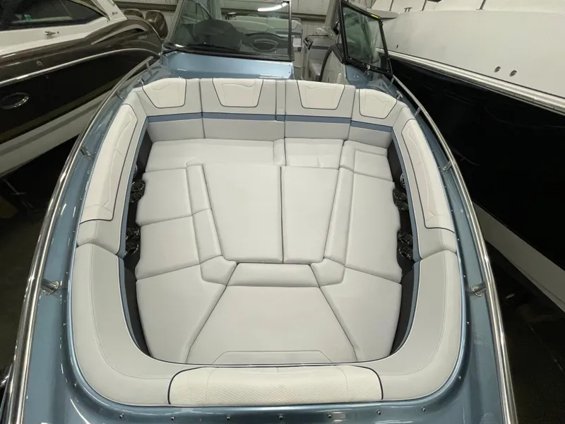 Slide: The Image of 2022 Formula 350 Crossover Bowrider interior with spacious seating area. - 39