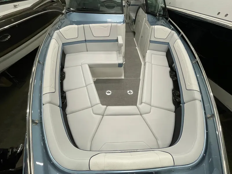 Slide: The Image of 2022 Formula 350 Crossover Bowrider with spacious seating and modern design. - 44