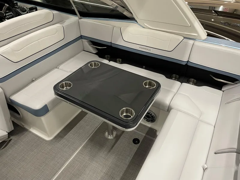 Slide: The Image of Formula 350 Crossover Bowrider 2022 - 55