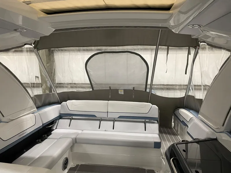 Slide: The Image of Formula 350 Crossover Bowrider 2022 - 58