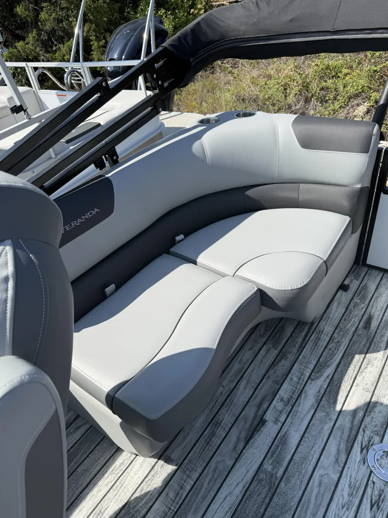 Slide: The Image of Veranda Relax RC VR20RC 2024 - 17