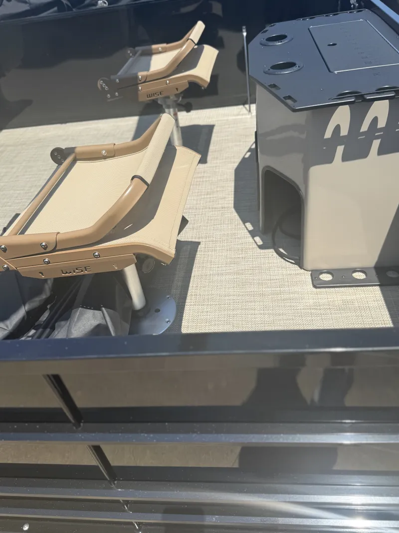 Slide: The Image of Veranda VISTA 20 F 4 2027 - 14