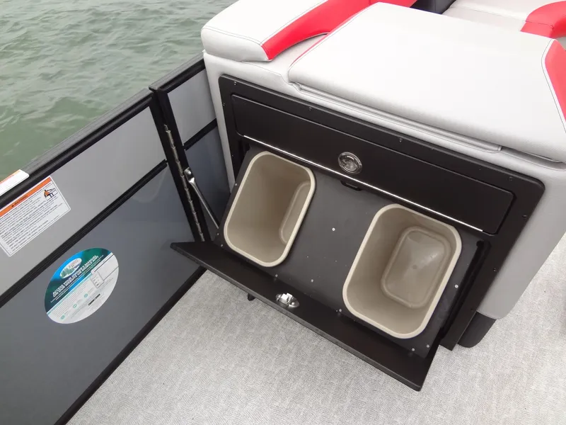 Slide: The Image of 2023 Berkshire 25UL STS 3.0+ boat with built-in storage compartments. - 37