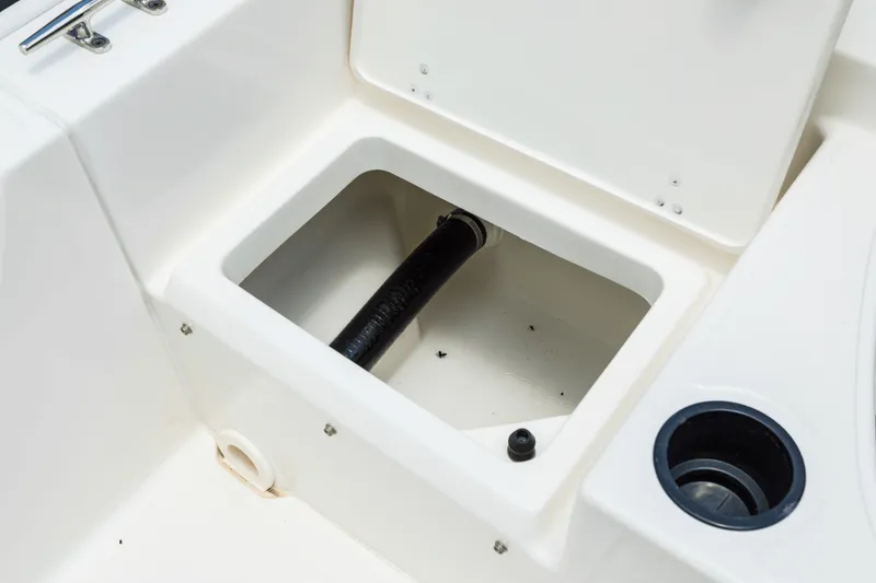 Slide: The Image of Boston Whaler 190 Montauk 2027 - 27
