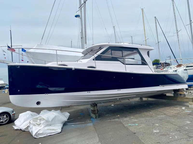 Slide: The Image of True North 34 Outboard Express 2023 - 6