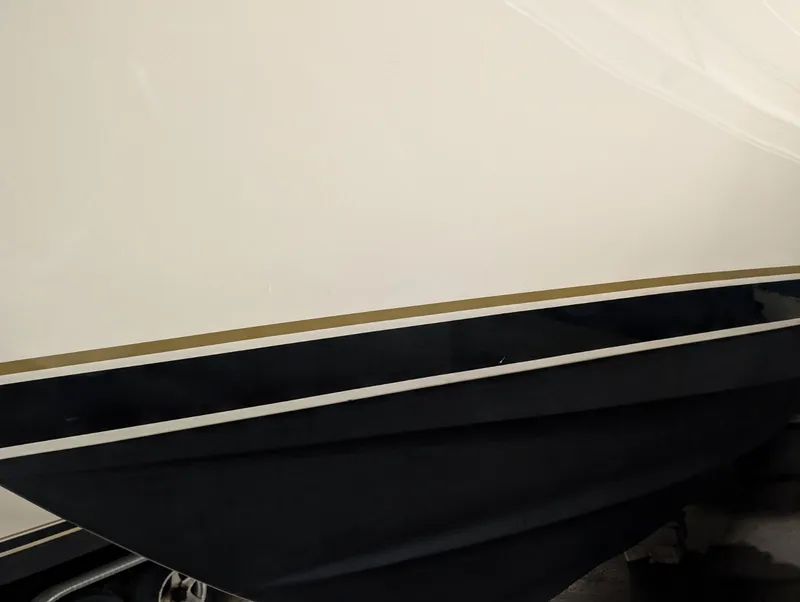Slide: The Image of Tiara 4000 EXPRESS 1997 - 32