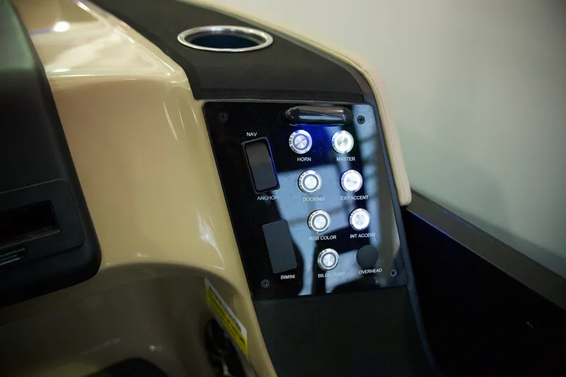 Slide: The Image of Harris Sunliner 230 SPORT 2026 - 22