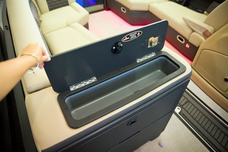 Slide: The Image of Harris Sunliner 230 SPORT 2026 - 14