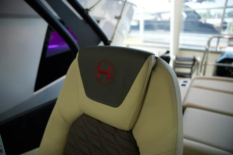 Slide: The Image of Harris Sunliner 230 SPORT 2026 - 18