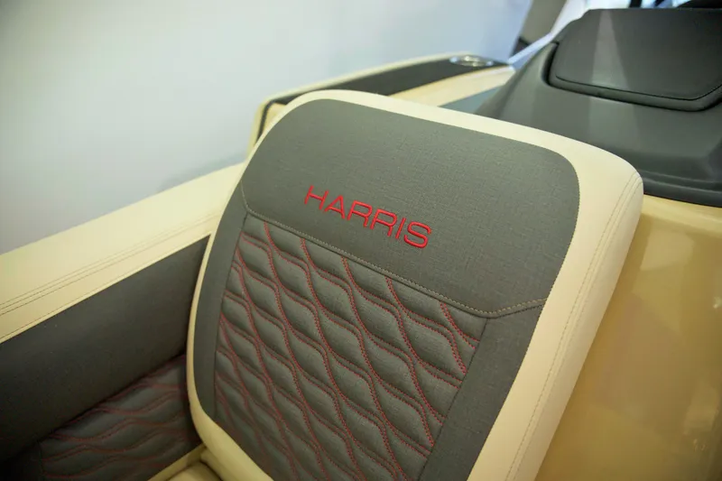 Slide: The Image of Harris Sunliner 230 SPORT 2026 - 7