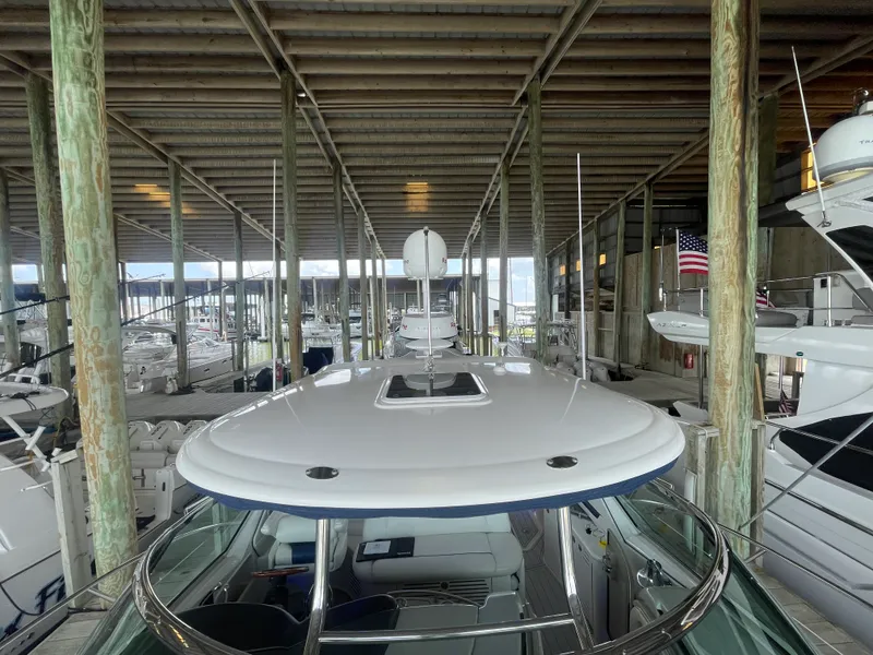 Slide: The Image of Sea Ray 420 SUNDANCER 2005 - 48