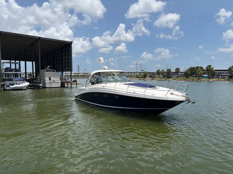 Slide: The Image of Sea Ray 420 SUNDANCER 2005 - 13