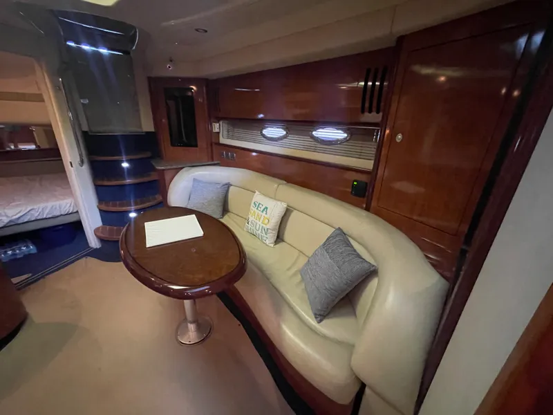 Slide: The Image of Sea Ray 420 SUNDANCER 2005 - 29