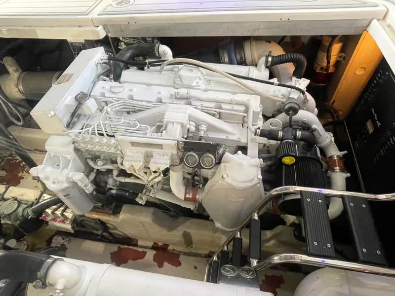 Slide: The Image of Sea Ray 420 SUNDANCER 2005 - 59