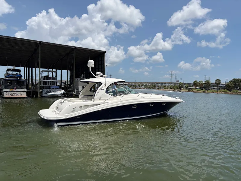 Slide: The Image of Sea Ray 420 SUNDANCER 2005 - 15