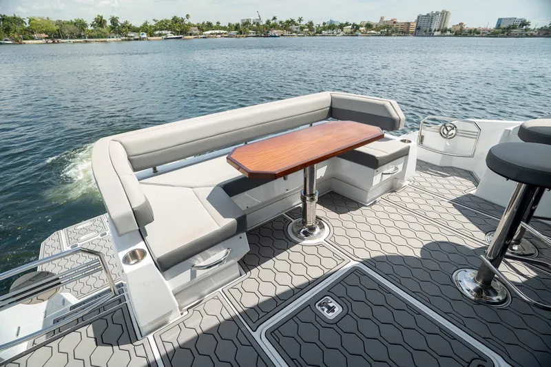 Slide: The Image of Cruisers 50 C 2023 - 14