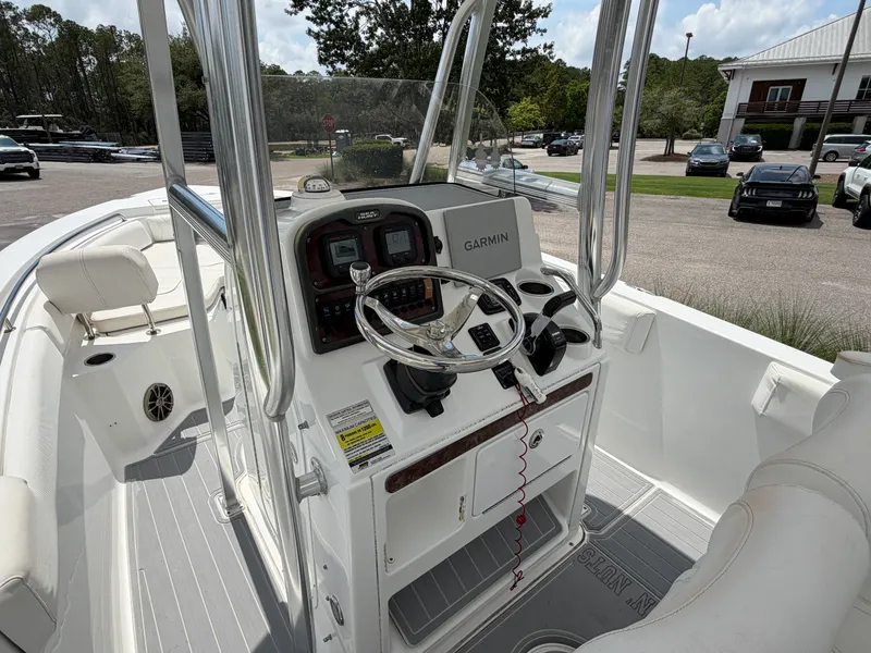 Slide: The Image of Sea Hunt 234 ULTRA 2014 - 9