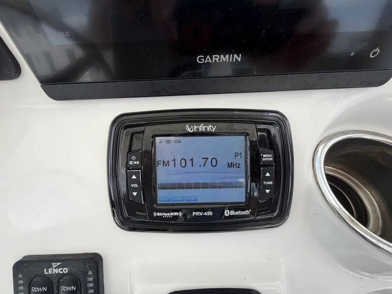 Slide: The Image of Sea Hunt 234 ULTRA 2014 - 13