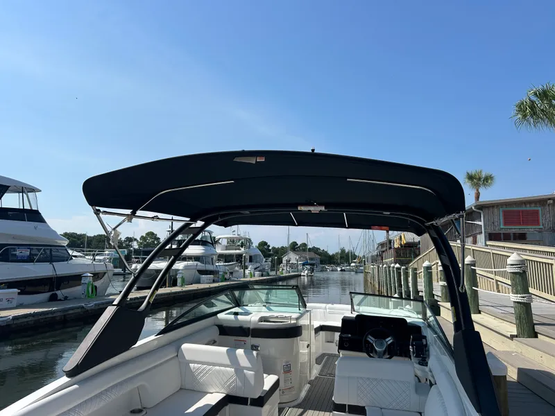 Slide: The Image of Sea Ray SDX 290 Outboard 2027 - 12