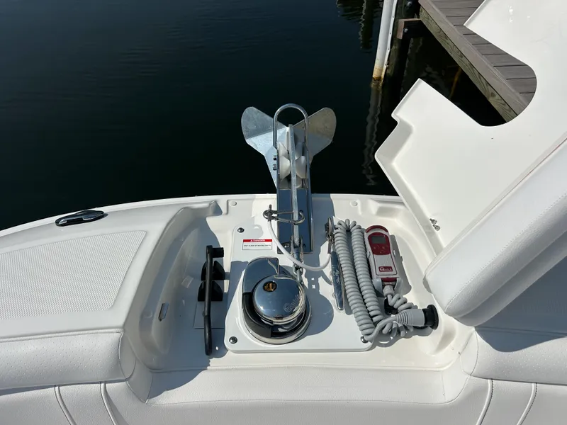 Slide: The Image of Sea Ray SDX 290 Outboard 2027 - 26
