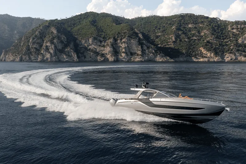 Slide: The Image of Azimut Verve 48 2027 - 41