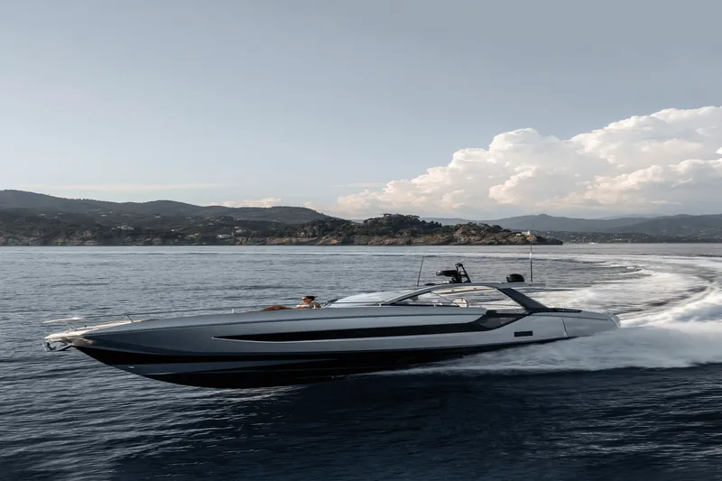 Slide: The Image of Azimut Verve 48 2027 - 40