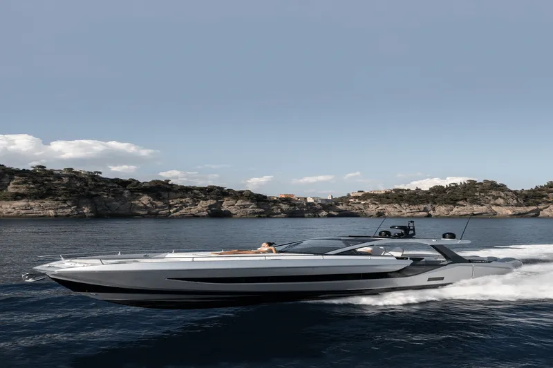 Slide: The Image of Azimut Verve 48 2027 - 38