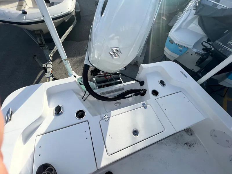 Slide: The Image of Rear view of a 2023 Piranha B2200 CASADOR boat. - 19