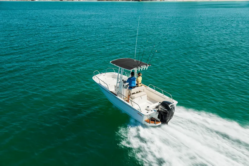 Slide: The Image of Boston Whaler 190 Montauk 2027 - 11