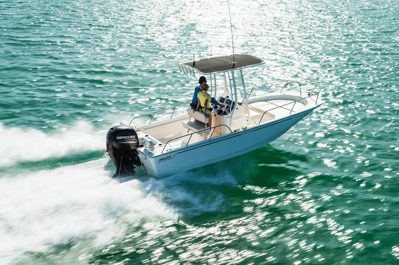 Slide: The Image of Boston Whaler 190 Montauk 2027 - 15