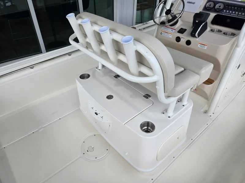 Slide: The Image of Boston Whaler 210 Montauk 2027 - 6