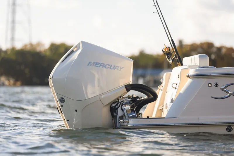 Slide: The Image of Scout 260 LXF 2027 - 17